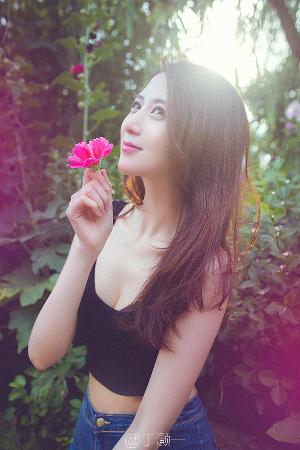 日本人妻偷伦中文无码密桃传媒